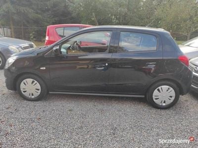 Używany Mitsubishi Space Star 71 KM (52 kW) 2018 Czarny Hatchback