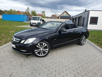 Mercedes E200