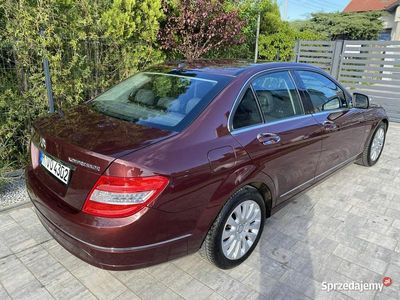 Mercedes C180