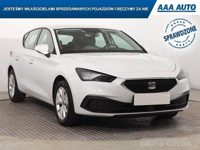 Biały Używany 2022 Seat Leon | 77 999 zł (Uczciwa cena)