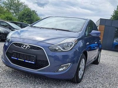 Używany Hyundai ix20 90 KM (66 kW) 2011 Niebieski ciemny (metalik) Hatchback