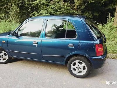 Niebieski Używany 1999 Nissan Micra Hatchback | 2000 zł