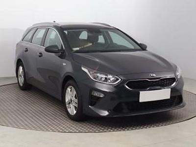 Szary Używany 2019 Kia Ceed Hatchback | 58 999 zł (Uczciwa cena)