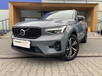 używany Volvo XC40 B3 Plus Dark aut