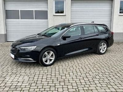 Używany Opel Insignia Sport 170 KM (125 kW) 2018 Czarny Sedan/Limuzyna