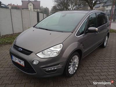 Używany 2011 Ford S-MAX Titanium Minivan | 26 500 zł