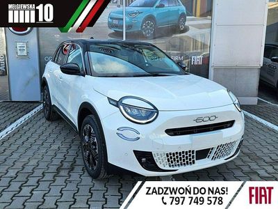 Nowe Fiat 600 La Prima 2025 Brązowobeżowy SUV