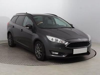 Używany Ford Focus 125 KM (91 kW) 2015 Szary Kombi