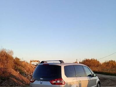 Używany Ford Galaxy 140 KM (102 kW) 2008 Minivan
