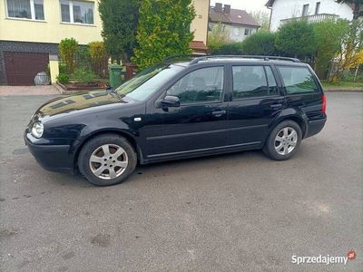 Używany 2003 VW Golf IV Sedan/Limuzyna | 2000 zł