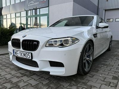 Biały Używany 2014 BMW M5 Shadowline Sedan/Limuzyna | 239 000 zł