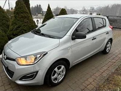 Używany Hyundai i20 2014 Srebrny Hatchback