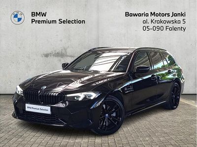 Czarny szafir metalizowany Używany 2023 BMW 320e Comfort Edition Kombi | 182 900 zł