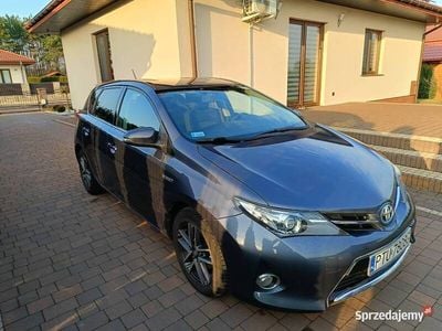 Używany Toyota Auris Hybrid 2015