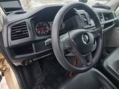 VW Caravelle