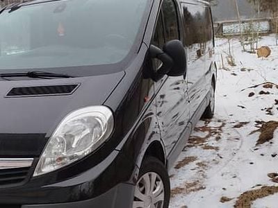 Używany Opel Vivaro 115 KM (84 kW) 2014 Czarny Minivan