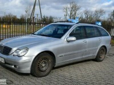 używany Mercedes C220 Klasa C W203T CDI Elegance