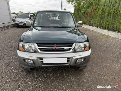 Używany Mitsubishi Pajero 160 KM (117 kW) 2002 Czerwony ciemny (metalik) SUV