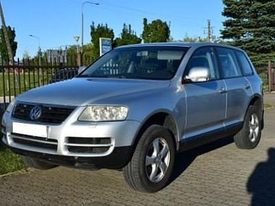 Srebrny Używany 2004 VW Touareg SUV | 19 900 zł