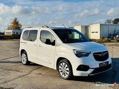 Używany 2021 Opel Combo Ultimate | 63 900 zł (Uczciwa cena)