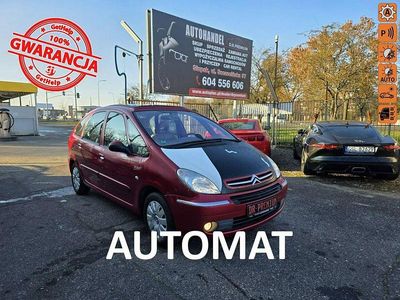 Czerwony Używany 2006 Citroën Xsara Picasso Minivan | 9000 zł