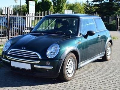 Zielony Używany 2005 Mini Cooper Hatchback | 9900 zł