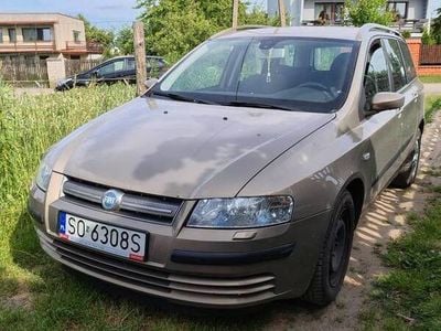 Używany Fiat Stilo 2006 Złoty Kombi