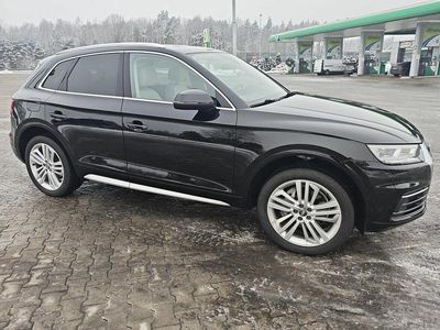 Używany Audi Q5 2017 Czarny SUV
