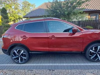 Bordowy Używany 2018 Nissan Qashqai SUV | 69 000 zł (Drogi)