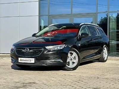 Czarny Używany 2020 Opel Insignia Country Tourer Kombi | 63 999 zł (Dość drogi)