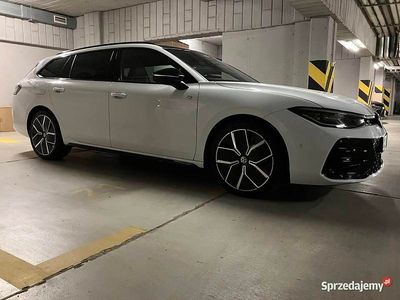 Używany 2024 VW Passat R-line | 218 000 zł