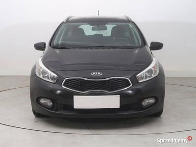 Czarny Używany 2013 Kia Ceed Hatchback | 23 999 zł (Uczciwa cena)