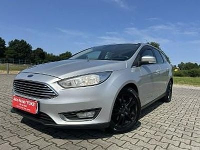 Używany Ford Focus 120 KM (88 kW) 2016 Srebrny Kombi