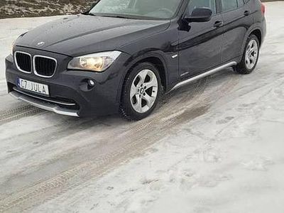 Używany BMW X1 2010 Czarny SUV