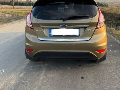 Używany Ford Fiesta 2013 Złoty Hatchback