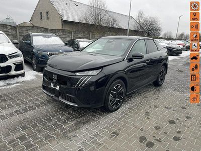 Czarny (metalik) Używany 2025 Peugeot 3008 SUV | 62 900 zł