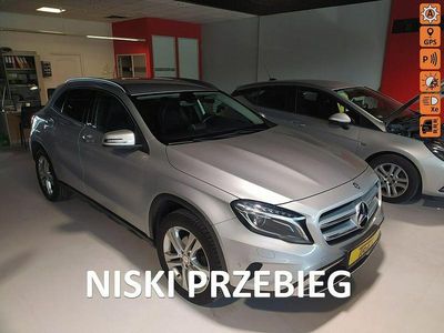 Srebrny Używany 2015 Mercedes GLA220 SUV | 69 900 zł