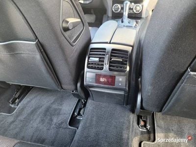 Używany 2010 Mercedes C250 | 21 900 zł