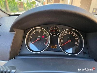 Używany Opel Astra 2010