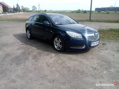 używany Opel Insignia Sport Tourer 2.0CDTI 130KM 2010