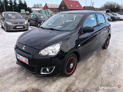 Używany Mitsubishi Space Star 71 KM (52 kW) 2015 Czarny Hatchback