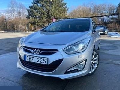 Używany Hyundai i40 Edition 136 KM (100 kW) 2013 Srebrny