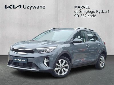 Szary Używany 2023 Kia Stonic SUV | 71 900 zł (Uczciwa cena)