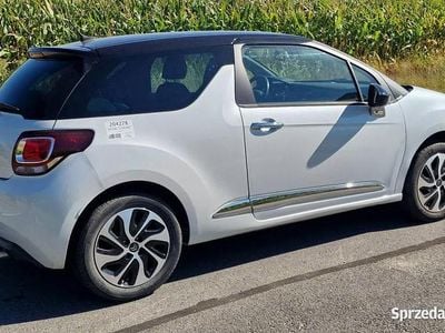 Biały Używany 2015 Citroën DS3 Coupe | 18 999 zł