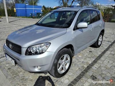 Używany Toyota RAV4 152 KM (111 kW) 2007 Srebrny SUV