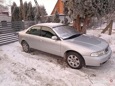 Srebrny Używany 1999 Audi A4 Hatchback | 7200 zł