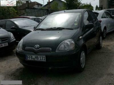 używany Toyota Yaris 1.4dm 75KM 2002r. 189 000km