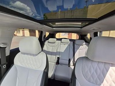 Używany Hyundai Santa Fe 230 KM (169 kW) 2023 Czarny SUV