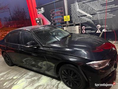 Używany 2012 BMW 318 | 35 000 zł (Dość drogi)