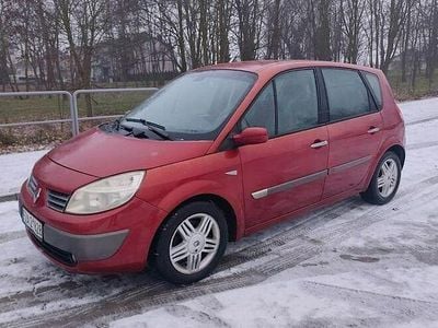 Czerwony Używany 2005 Renault Scénic II Minivan | 4999 zł (Uczciwa cena)